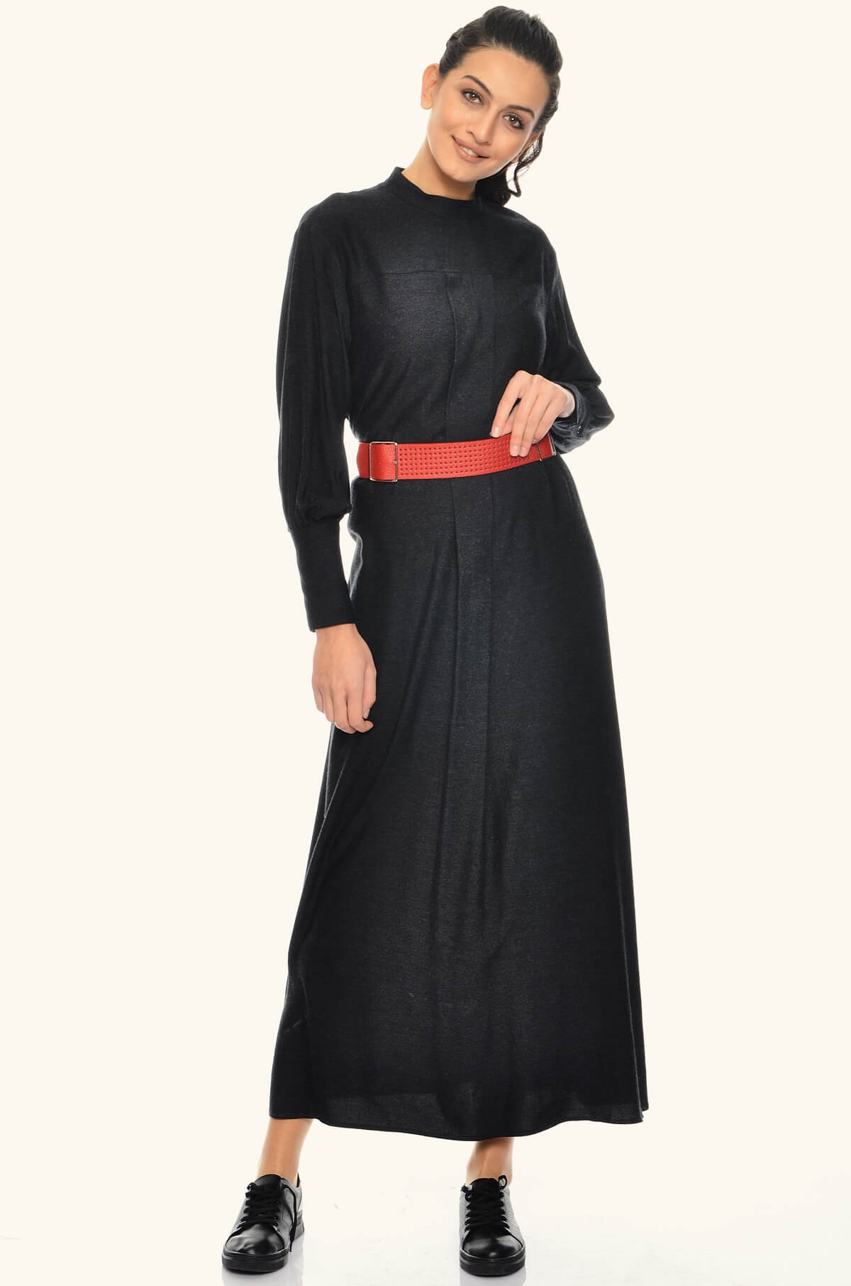 Uzun Manşet Kol Maksi Elbise - Siyah